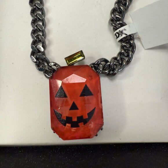 Betsey Johnson Jack-O-Lantern Necklace With Pumpkin Charm & Mixed Metal Chain - Picture 4 of 10